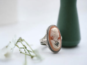 Art Deco 10K White Gold Cameo Ring