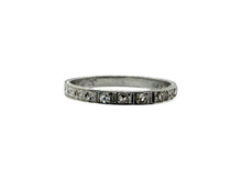 Vintage 18K White Gold Engraved Diamond Wedding Band