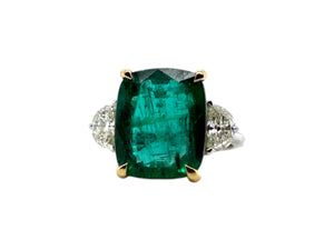 Contemporary 5 Carat Emerald & Diamond Cocktail Ring 18K Gold