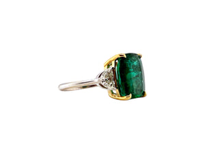 Contemporary 5 Carat Emerald & Diamond Cocktail Ring 18K Gold