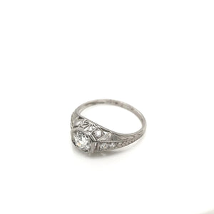 ANTIQUE ART DECO 0.60 CARAT DIAMOND PLATINUM FILIGREE RING