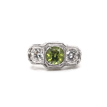 ART DECO PERIDOT AND DIAMOND FILIGREE RING